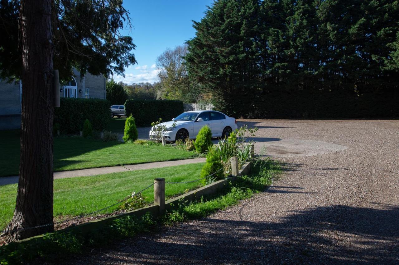 Best Western Claydon Hotel ภายนอก รูปภาพ