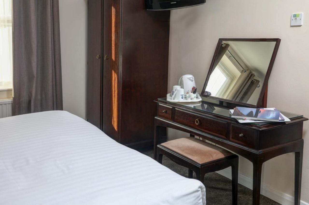 Best Western Claydon Hotel ภายนอก รูปภาพ