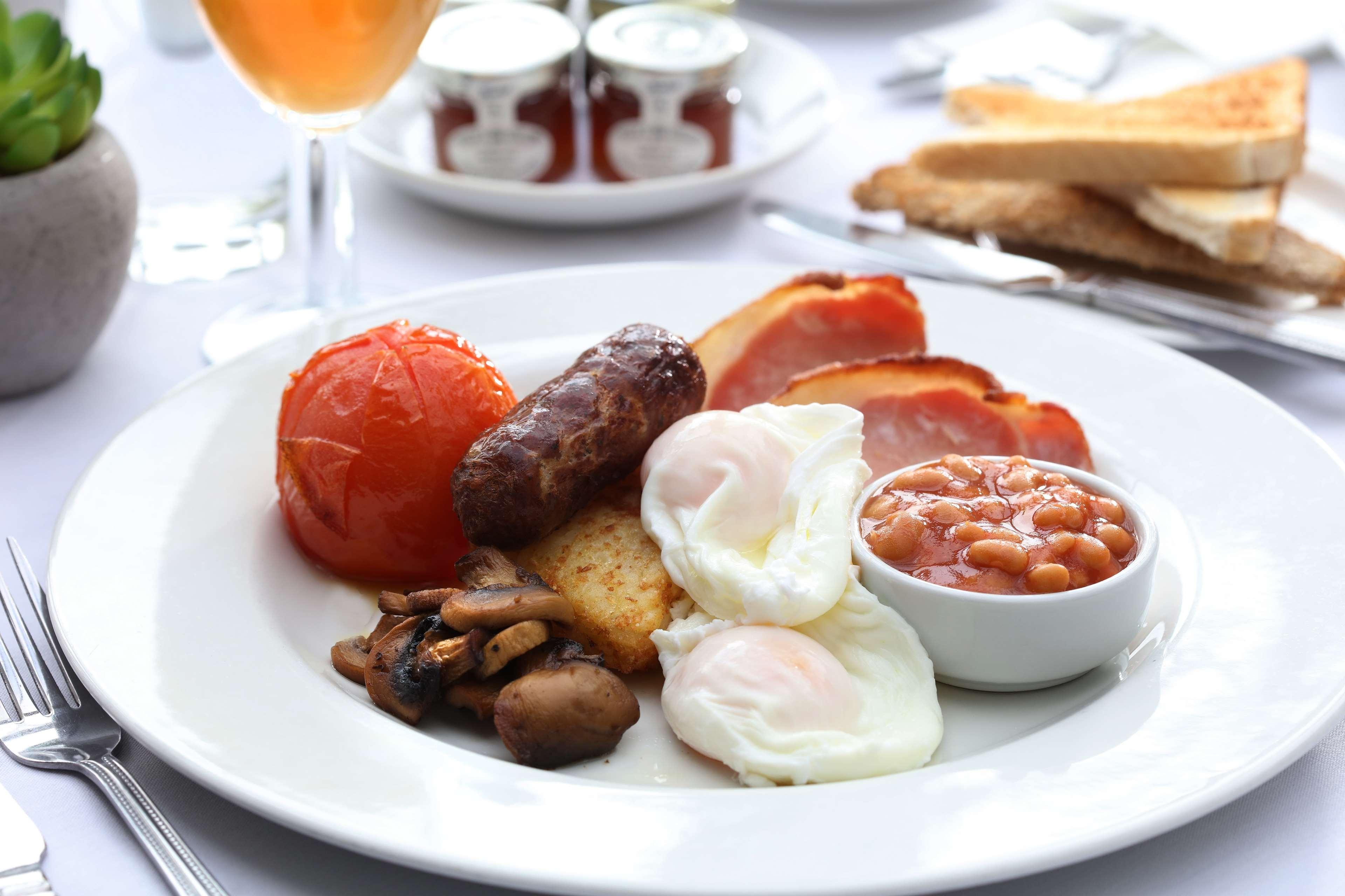 Best Western Claydon Hotel ภายนอก รูปภาพ