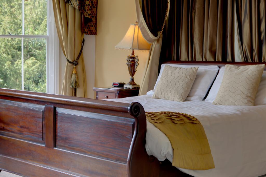 Best Western Claydon Hotel ภายนอก รูปภาพ